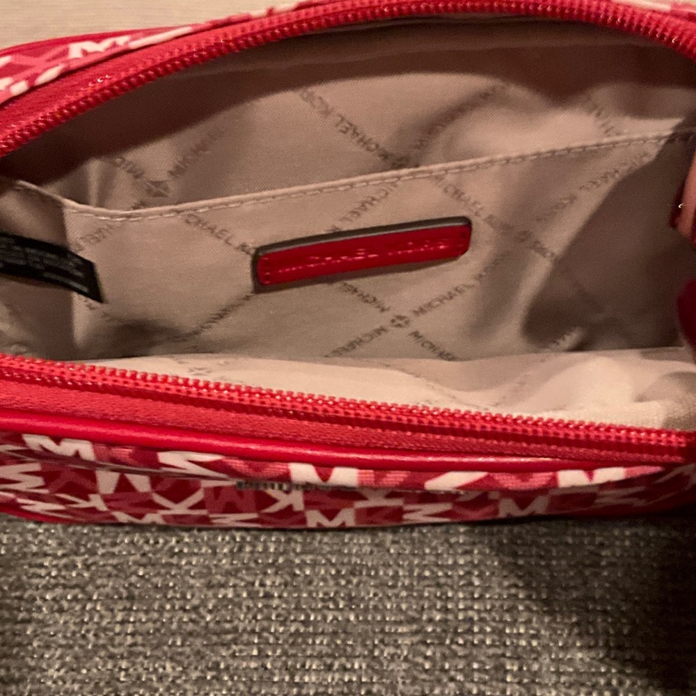 Michael Kors Dark Raspberry/White Logo Belt Bag NWT - Picture 7 of 7